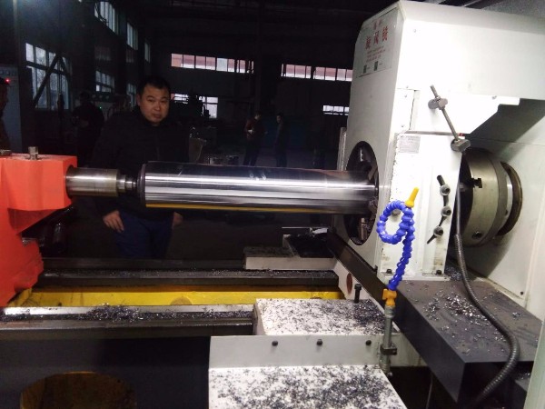 旋外圓專用數(shù)控旋風(fēng)銑河北廊坊客戶現(xiàn)場