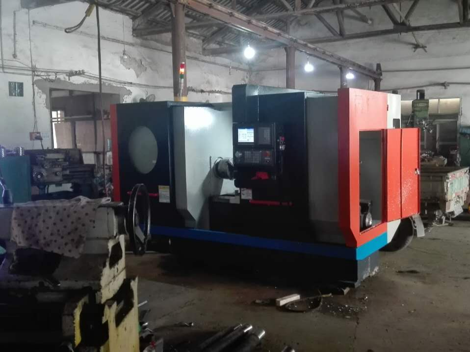 木工機(jī)械螺旋刀體數(shù)控旋風(fēng)銑廣西客戶現(xiàn)場(chǎng)